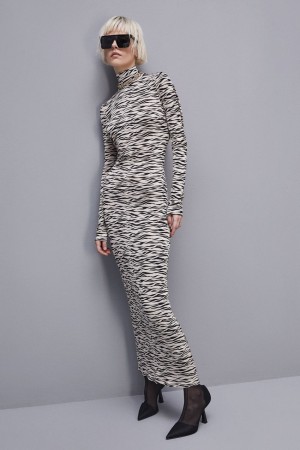 Patrizia Pepe Long Slim Fit Dress Animalier | PQI075624