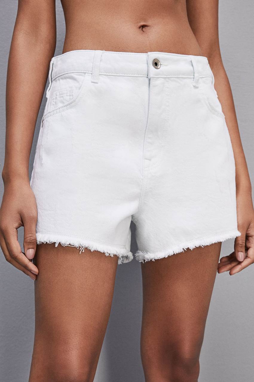 Patrizia Pepe Essential White Bull Denim Shorts Beyaz | GLW142876